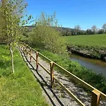 Dom wakacyjny Riverside *