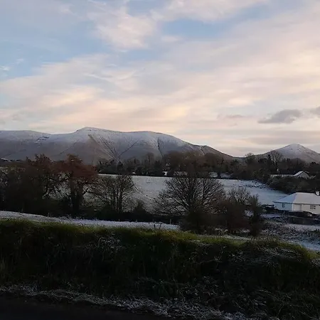 بيت للعطل Riverside Limerick Junction